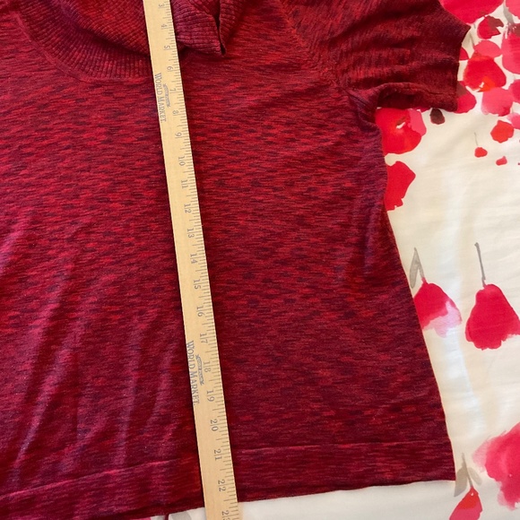 Women’s cowl neck glittery red top 0X - Picture 5 of 7